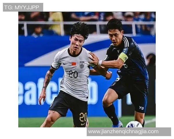 欧洲顶级足球球星接连加盟中国球队引发球迷热议与职业联赛新高潮