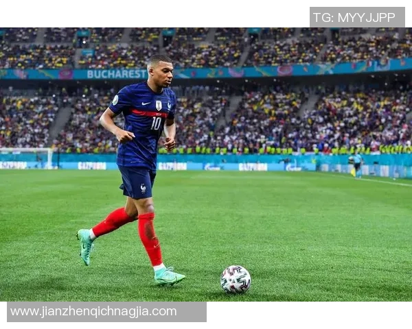 法国足球明星姆巴佩年纪多大是否影响他的未来成就分析