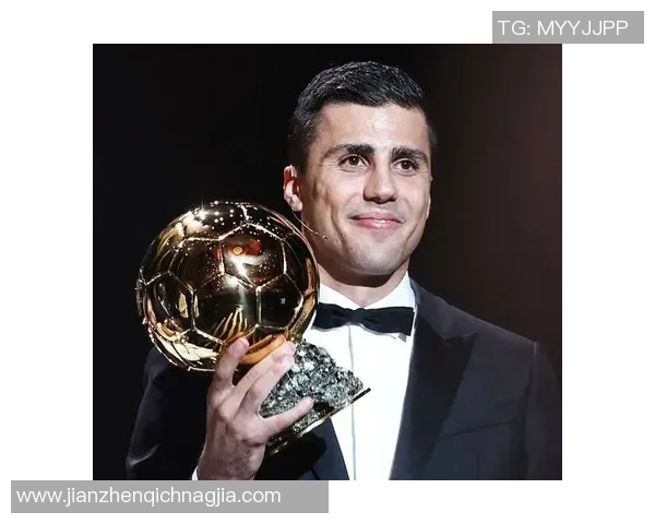 现役最年轻足球球星：突破年龄极限的天才球员群像