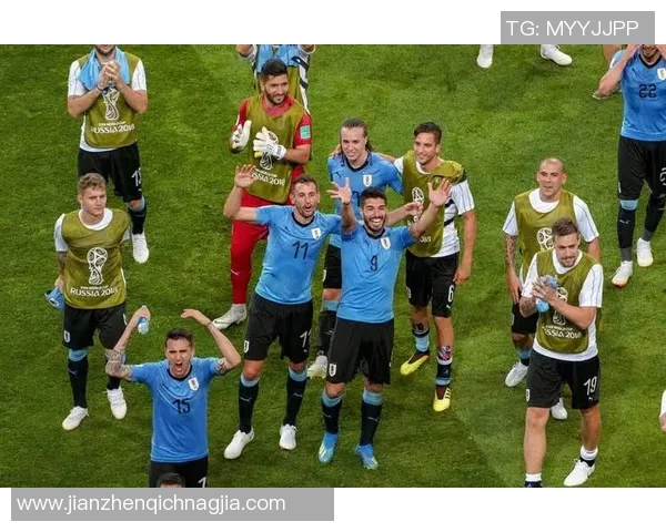 足球之脚:从力量到技巧解读球员足下风采与背后训练秘诀 足球之脚:从力量到技巧解读球员足下风采与背后训练秘诀