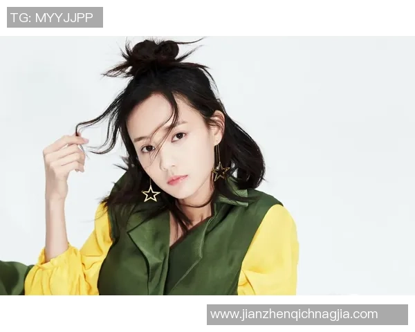 足球明星耳洞潮流引领时尚新风潮明星个性与运动精神的完美融合