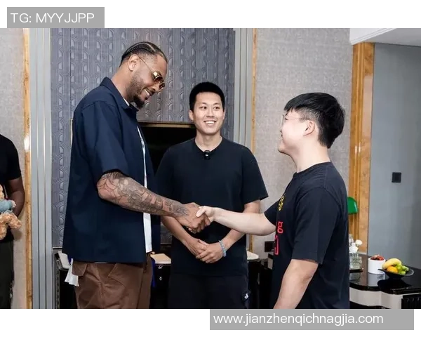 跨界球星传奇：从足球场到篮球馆的多面英雄之路